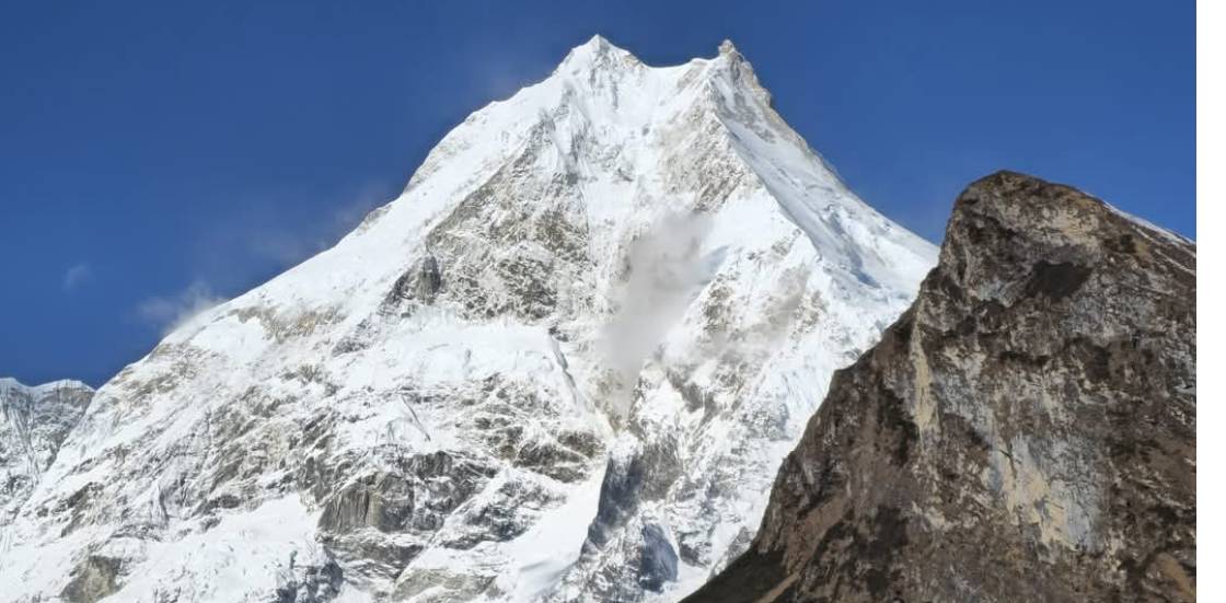 Manasalu Circuit With Thum Valley Trek